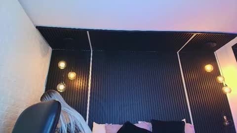 April online show from 09/10/25, 12:21