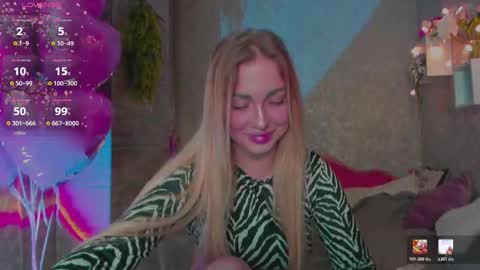 holly_molly8 online show from 02/27/26, 08:42