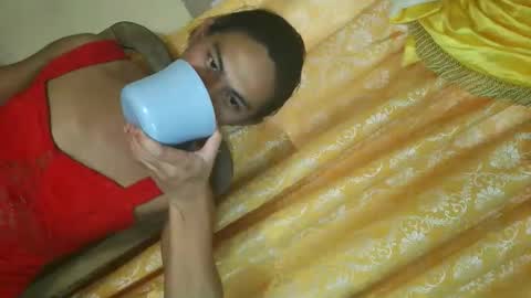 Mika Duhay Velat online show from 01/06/26, 05:33