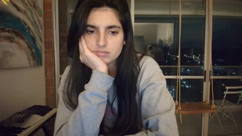 hollyshit_ online show from 12/21/25, 02:30