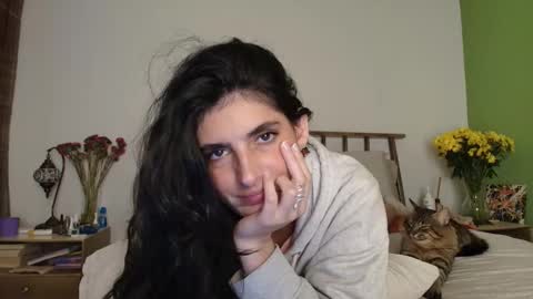 hollyshit_ online show from 01/07/26, 12:13