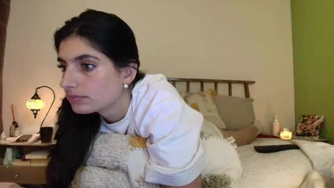 hollyshit_ online show from 04/21/26, 02:51