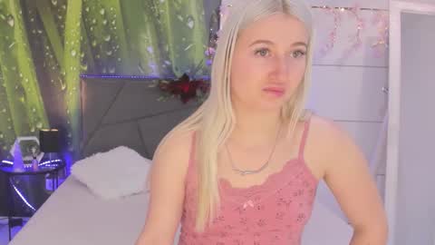 HollyTaillor online show from 01/06/26, 06:39