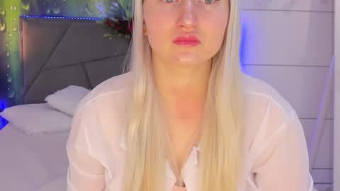 HollyTaillor online show from 01/15/26, 06:51