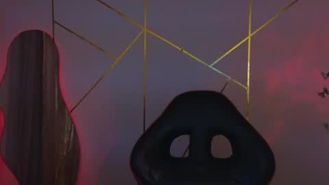 holly online show from 12/13/25, 10:59