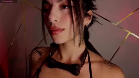 holly online show from 01/16/26, 09:52