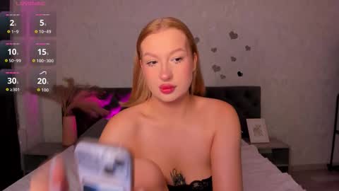 Emma online show from 09/30/25, 12:15