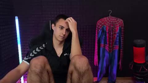 Hols online show from 06/22/26, 09:45