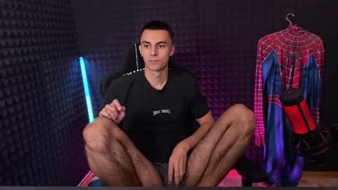 Hols online show from 06/26/26, 07:07