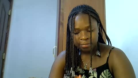 holy_ebony online show from 07/25/26, 07:11