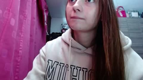 Juli online show from 03/03/26, 03:34