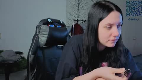 Kviki online show from 04/19/26, 02:44