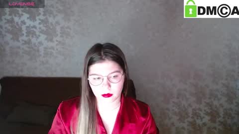 Welcome guys  Pleasure to see you all here  My name is MichaelaTip menu is active Private is open  online show from 02/18/25, 08:49