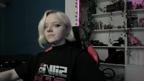 holy_mistresss online show from 11/12/25, 08:59