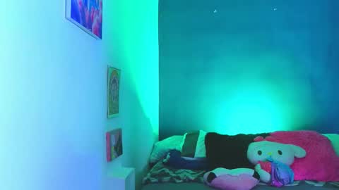      online show from 09/14/25, 07:40