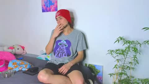 Snapshot of holy_taby_ chatting on 04/30/26, 01:45 online show from 04/30/26, 01:45