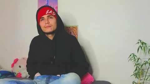 Snapshot of holy_taby_ chatting on 05/08/26, 07:46 online show from 05/08/26, 07:46