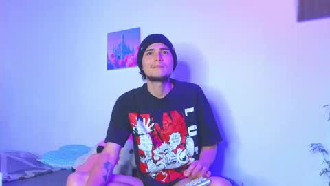 Snapshot of holy_taby_ chatting on 05/24/26, 04:28 online show from 05/24/26, 04:28