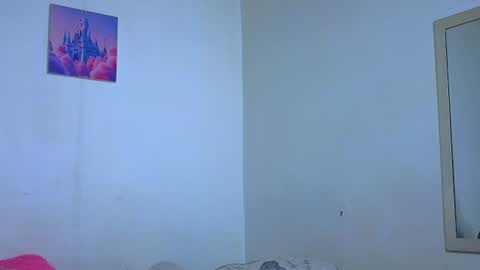      online show from 07/23/26, 03:37