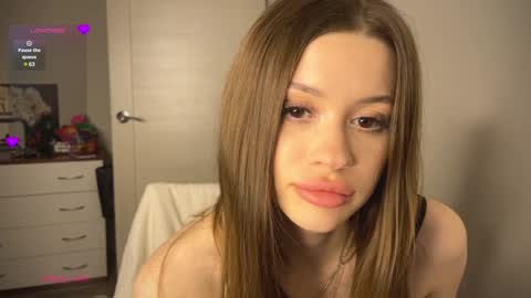 Snapshot of holybabe342 chatting on 01/15/25, 09:20 Vio online show from 01/15/25, 09:20