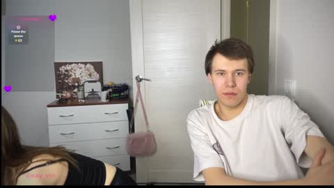 Snapshot of holybabe342 chatting on 01/29/25, 06:28 Vio online show from 01/29/25, 06:28