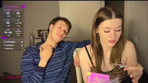 Snapshot of holybabe342 chatting on 02/14/25, 07:12 Vio online show from 02/14/25, 07:12