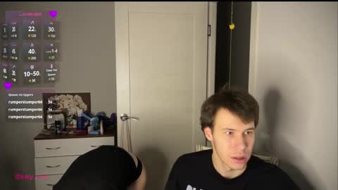 Snapshot of holybabe342 chatting on 02/28/25, 10:28 Vio online show from 02/28/25, 10:28