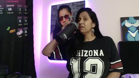 Milena online show from 11/10/25, 11:37