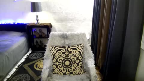 Snapshot of holydeepmistress chatting on 02/28/25, 11:58 gem online show from 02/28/25, 11:58