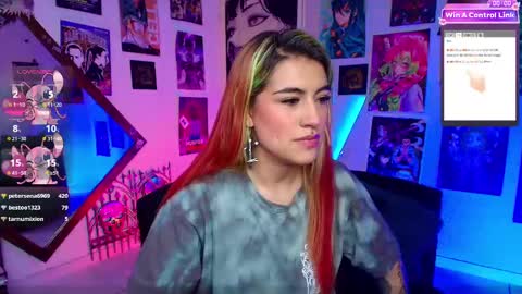 Snapshot of holyeva chatting on 02/20/25, 10:15 online show from 02/20/25, 10:15