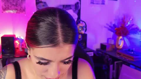   online show from 05/15/26, 11:34