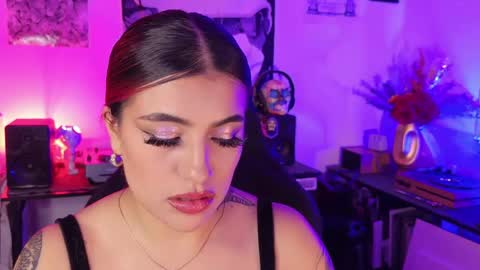   online show from 05/15/26, 11:56