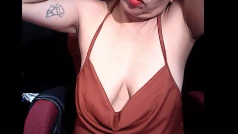 Snapshot of holygurl77 chatting on 09/16/25, 12:06 cristy online show from 09/16/25, 12:06