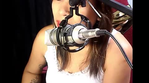 Snapshot of holygurl77 chatting on 10/22/25, 11:26 cristy online show from 10/22/25, 11:26