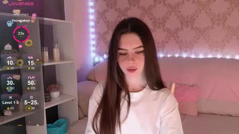 Mia online show from 03/13/26, 03:46