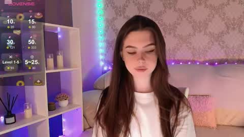 Snapshot of holymiax chatting on 05/17/26, 03:48 Mia online show from 05/17/26, 03:48