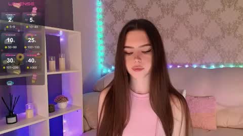 Snapshot of holymiax chatting on 05/19/26, 03:46 Mia online show from 05/19/26, 03:46