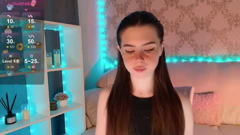 Snapshot of holymiax chatting on 05/29/26, 03:37 Mia online show from 05/29/26, 03:37
