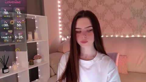 Snapshot of holymiax chatting on 07/02/26, 03:23 Mia online show from 07/02/26, 03:23