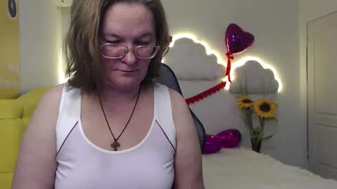 holymilfa online show from 02/20/25, 10:59