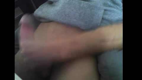 Snapshot of holystrike chatting on 10/07/25, 08:11 holystrike online show from 10/07/25, 08:11