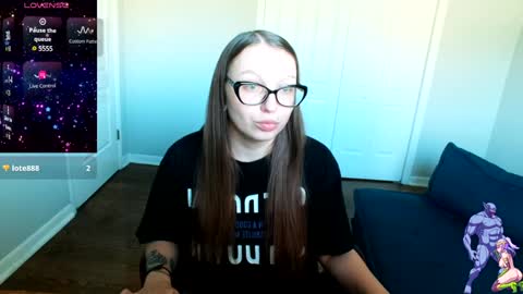 Snapshot of holyweed420 chatting on 01/24/25, 07:07 Viktoria online show from 01/24/25, 07:07