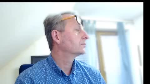 Snapshot of hondowill chatting on 01/21/25, 09:24 Bernd online show from 01/21/25, 09:24