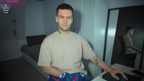 Andrew online show from 03/12/25, 06:40