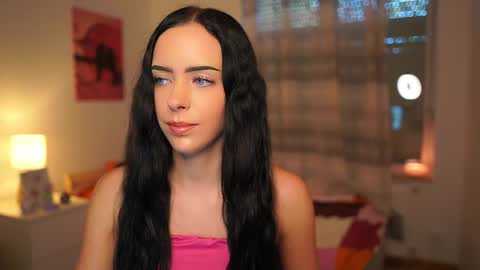 Snapshot of honey__kate chatting on 09/17/25, 01:13 Kate online show from 09/17/25, 01:13