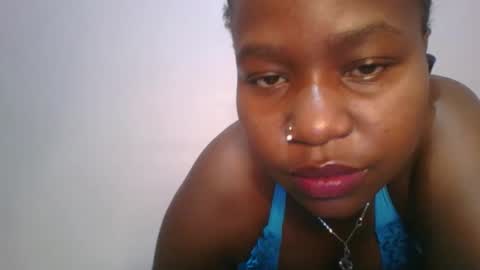 honey_beb online show from 10/09/25, 09:35