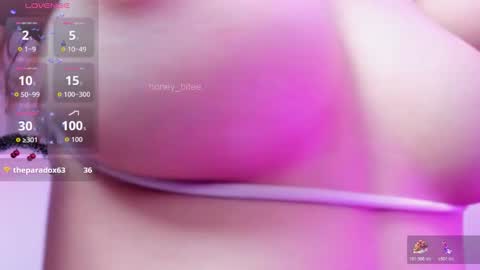 Snapshot of honey_bitee chatting on 12/16/25, 07:19 Hi Im Annie vic Your dreams came true online show from 12/16/25, 07:19