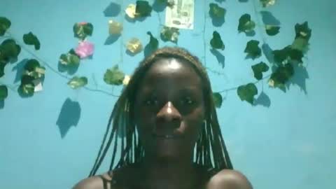 Queen online show from 09/29/25, 05:51