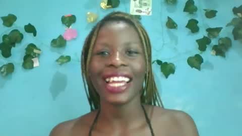 Queen online show from 10/08/25, 09:29