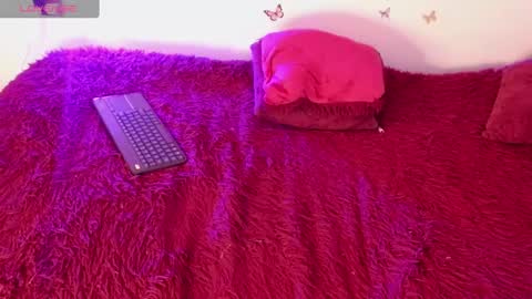 mimi online show from 03/12/25, 02:23